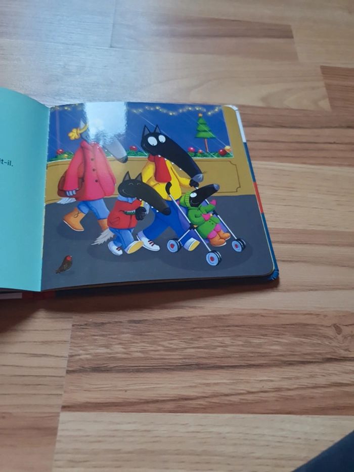 petit loup attend le père Noël - photo numéro 8