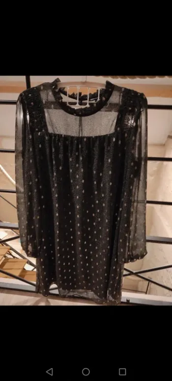 Robe kaki motif animal et doré manches transparentes
