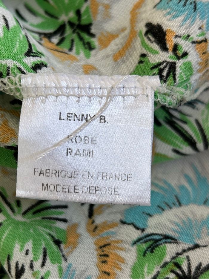 Robe imprimée neuve à manches courtes Lenny B taille française 40 - photo numéro 10