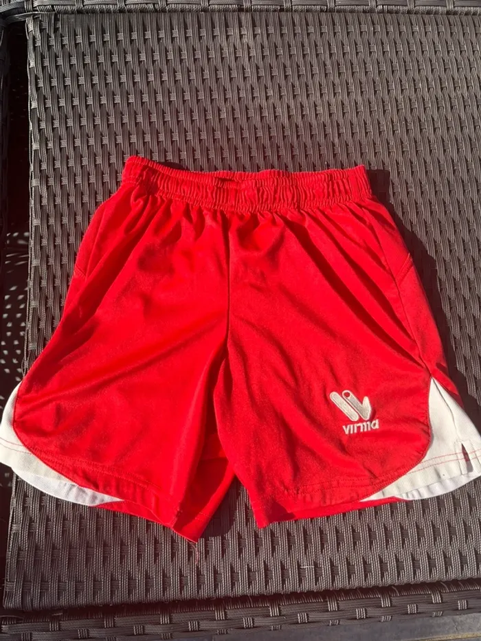 Short sport