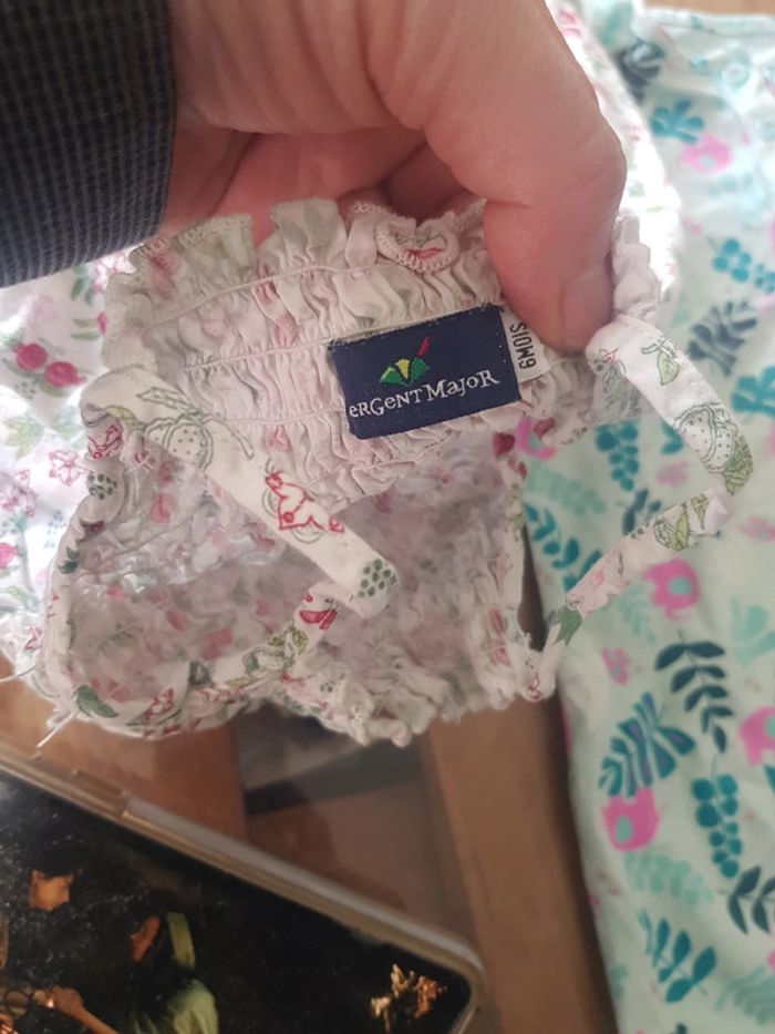 Lot 6mois un peu de tout pour l' été - photo numéro 4