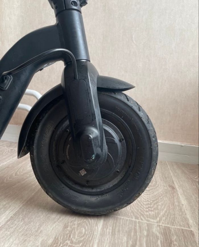 Vend trottinette électrique neuf peu servi - photo numéro 10