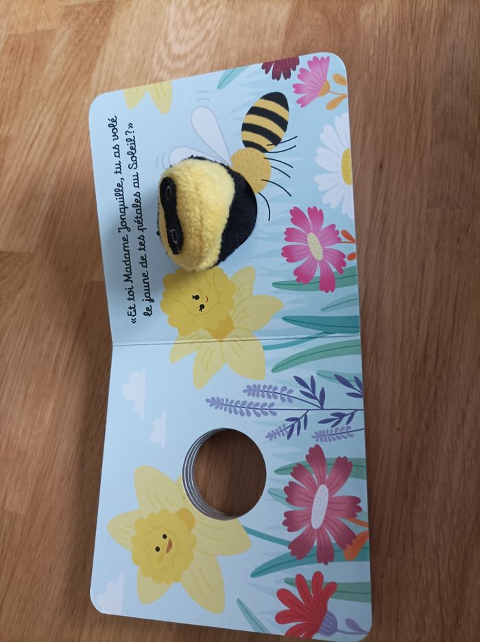 Livre bébé Zoé - photo numéro 5