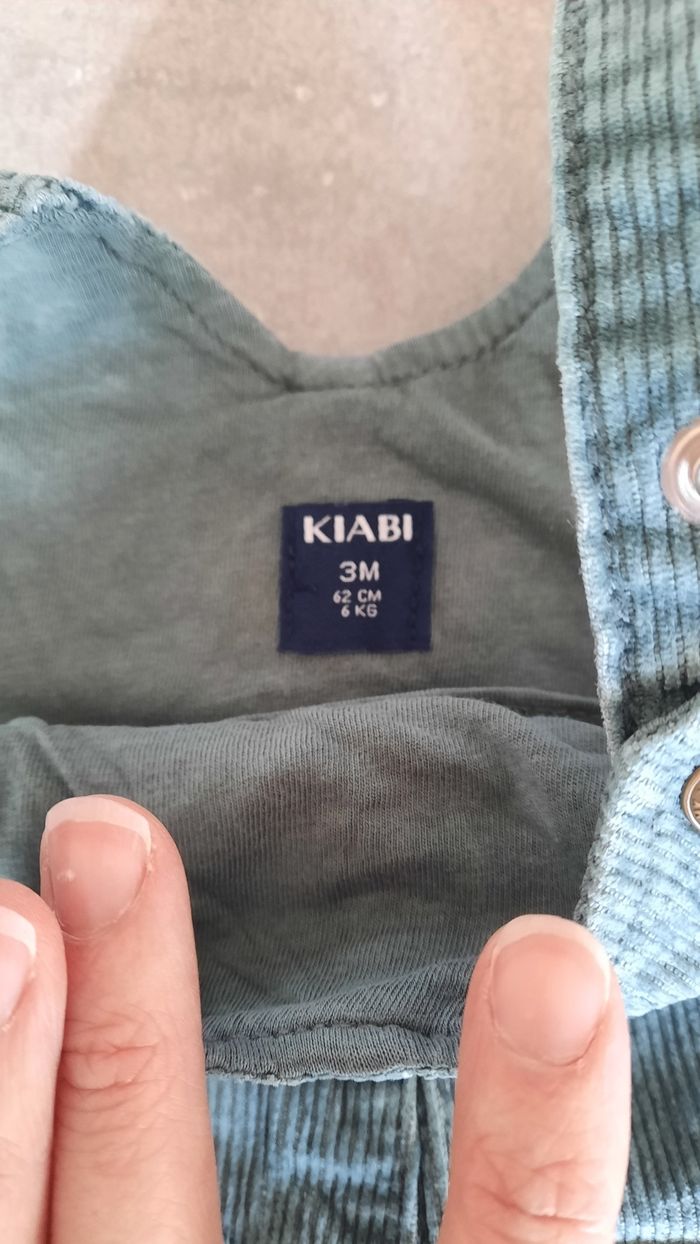 Jolie ensemble salopette 3 mois - photo numéro 4