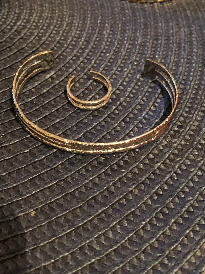 Jolis bracelet et bague