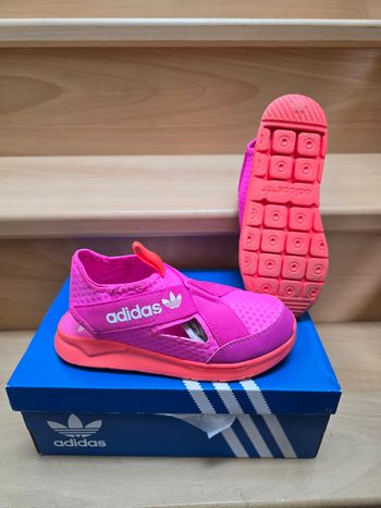 Basket Sandales Adidas 360 neuves 50%