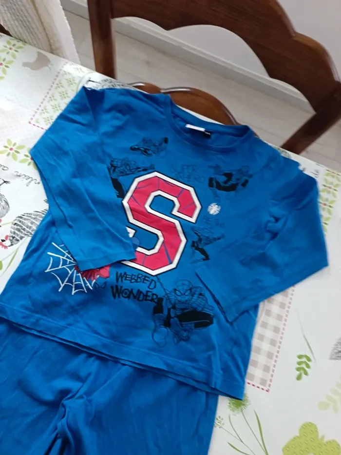 Pyjama Spider-Man taille 4 ans - photo numéro 2