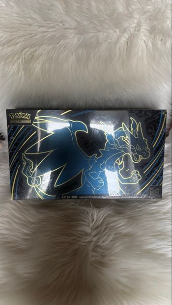 Coffret Pokemon UPC collection ultra-premium méga dracaufeu ex