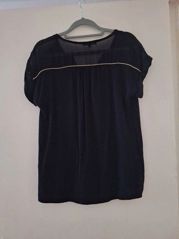 petit haut noir manches courtes Etam taille 38