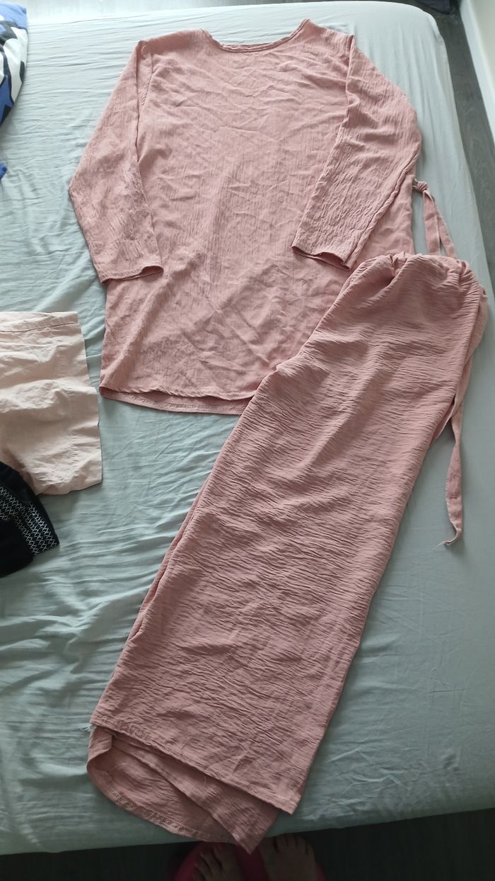 Ensemble taille unique - photo numéro 2
