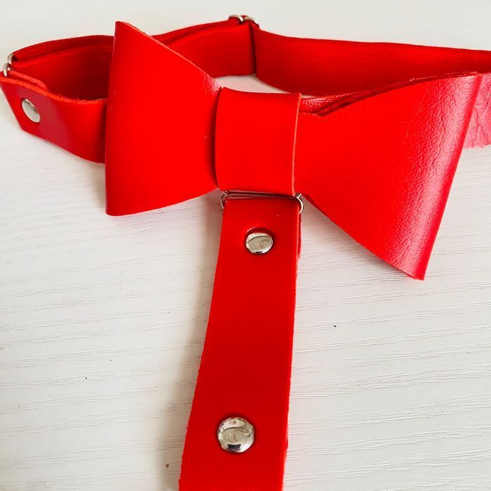 Jarretiere noeud rouge - photo numéro 3