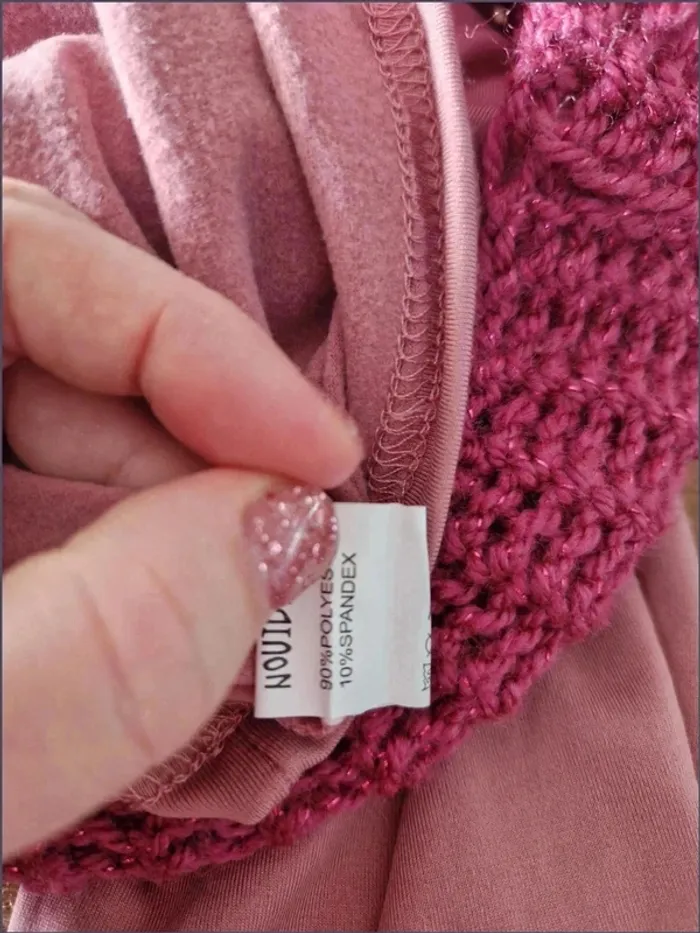 Pull en maille framboise - Taille S/M - Eternas Nouidades - photo numéro 5