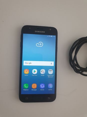 Samsung galaxy j3 tt neuf