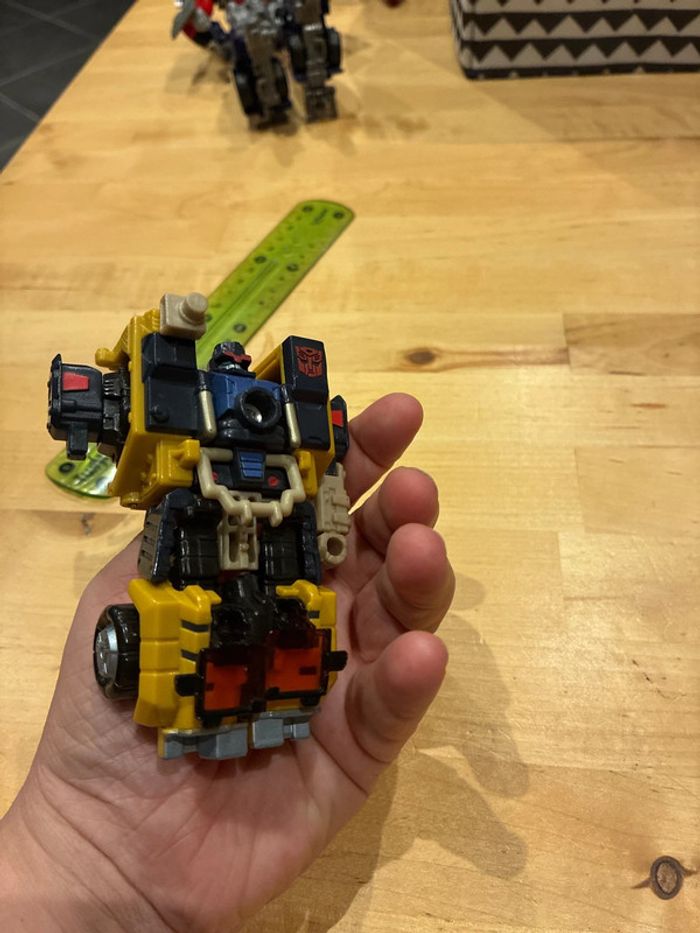 Voiture transformers energon strongarm Hasbro - photo numéro 6