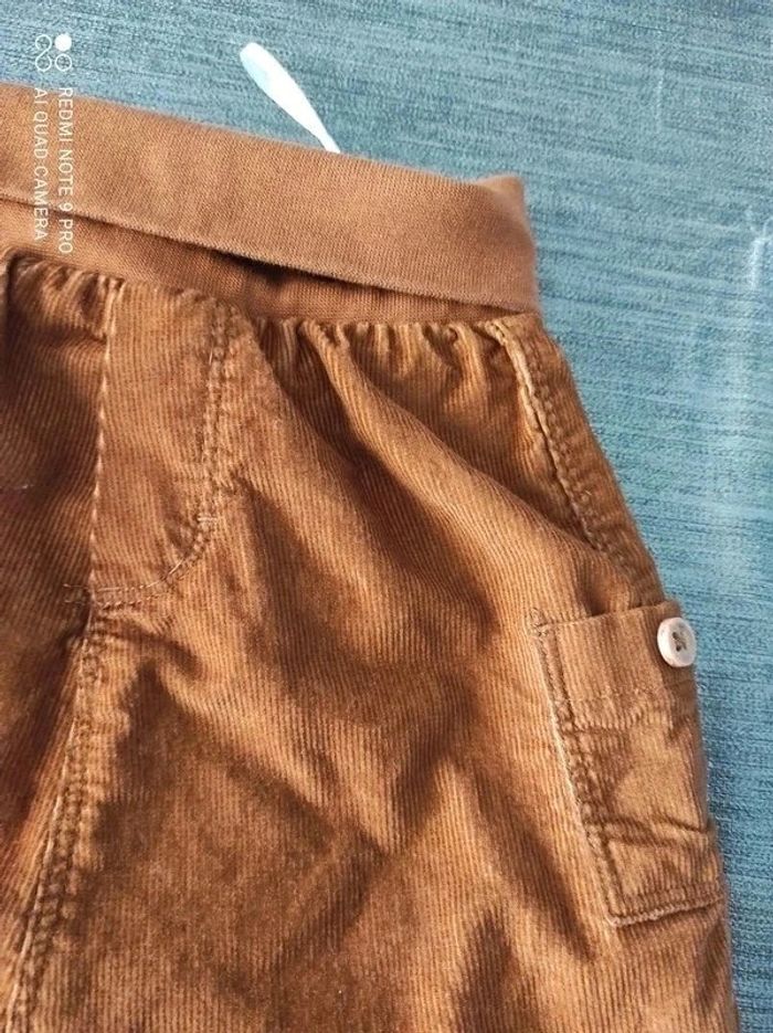 Pantalon H&M 1-2 mois 56 cm - photo numéro 2