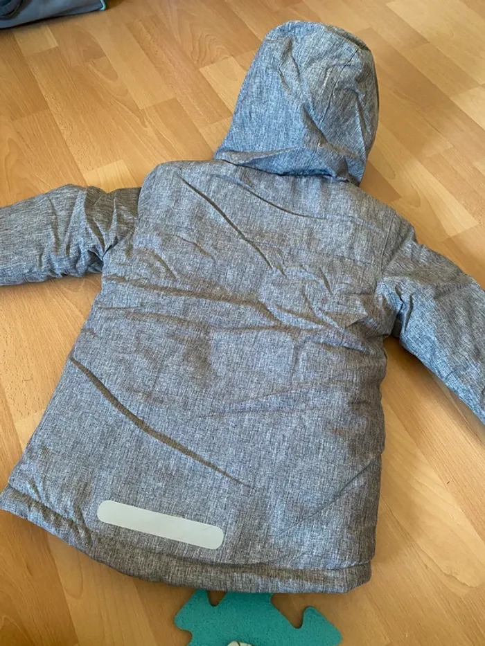 Veste d’hiver / parka chaude Kiki&Kiko Taille 104 - photo numéro 2