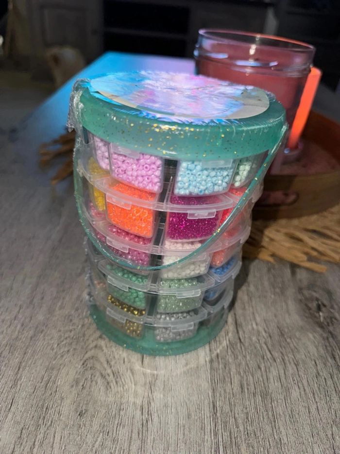 Perle de rocaille 180 grs 40 couleurs neuf