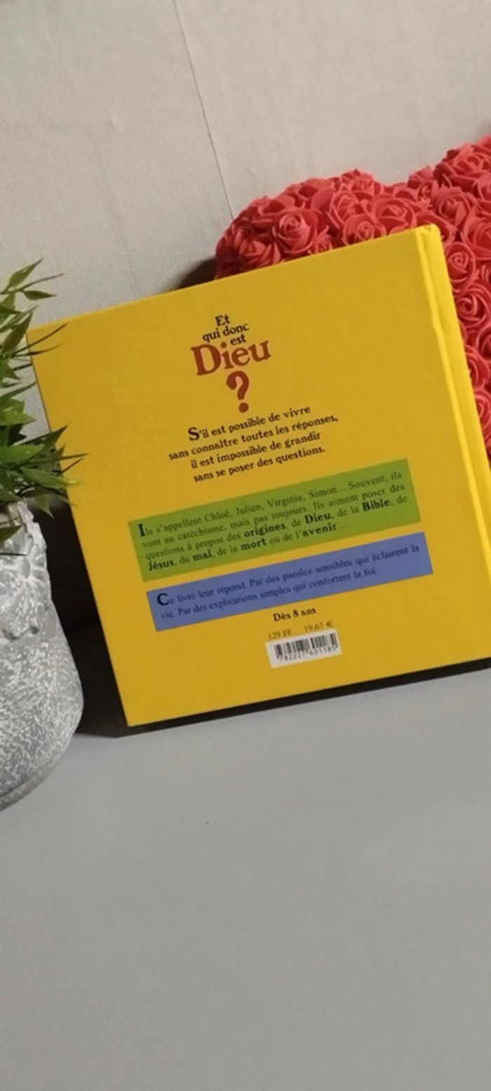 Et qui donc est Dieu ? - photo numéro 2