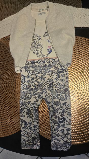 Ensemble  ikks  6 mois  /  68 cm