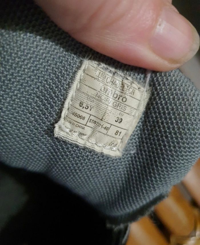 Basket umbro 39 - photo numéro 8