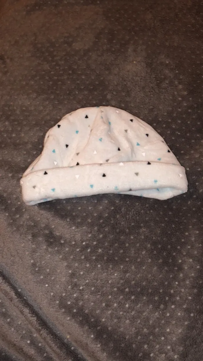 Pyjama et bonnet - photo numéro 2