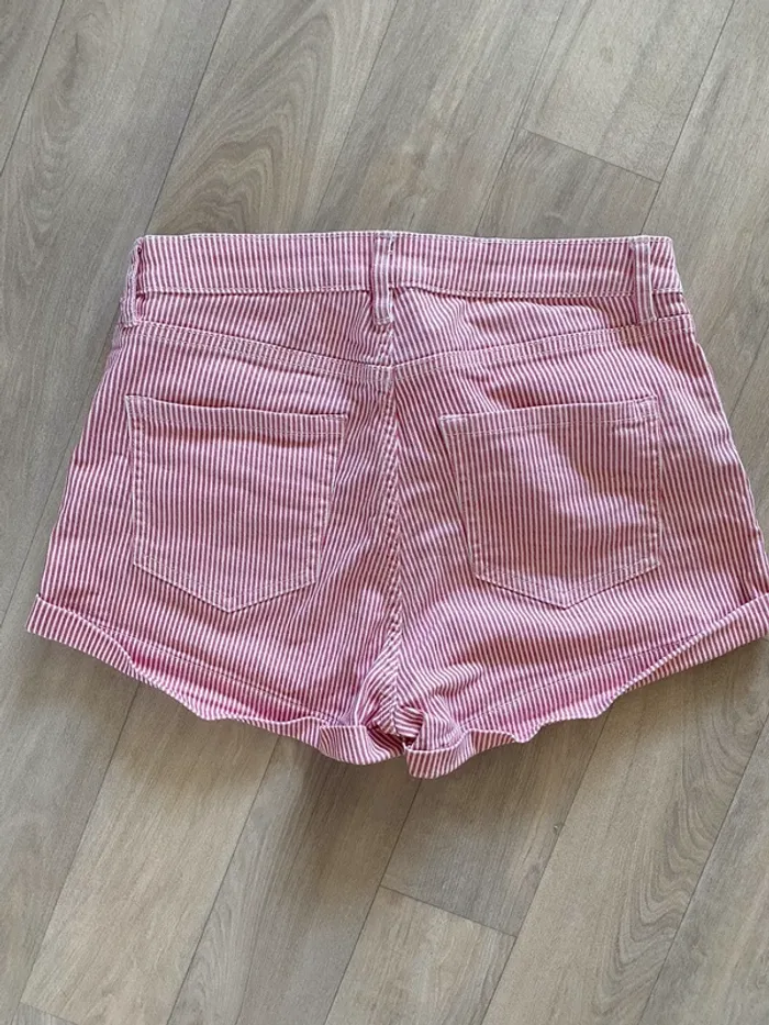Short H&M talle 38 - photo numéro 9