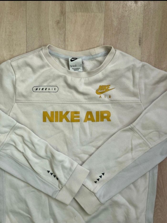 Lot de 3 pull Nike et puma - taille XS - très bon état - photo numéro 8