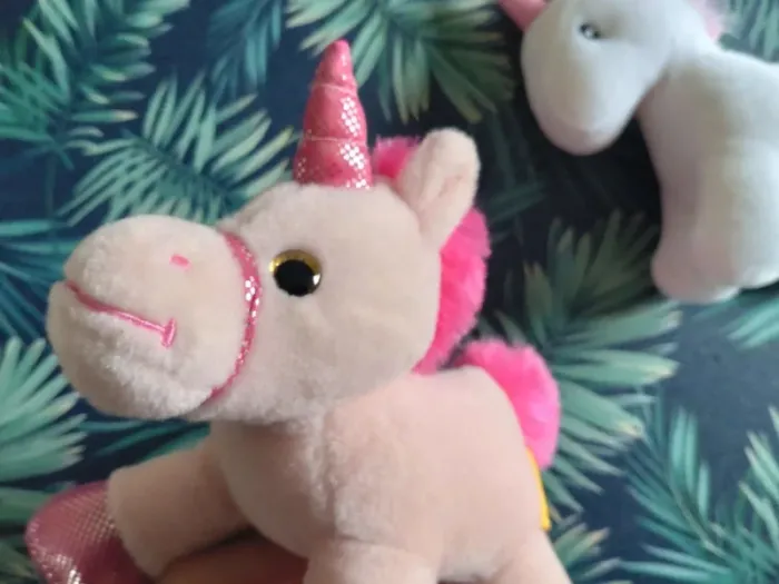 Lot de deux peluches licorne neuves - photo numéro 3