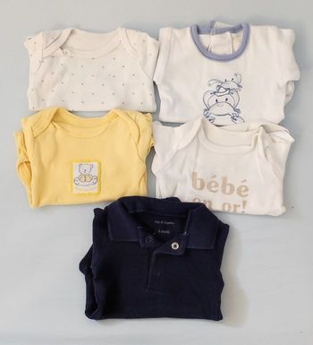 Lot bodies manches courtes