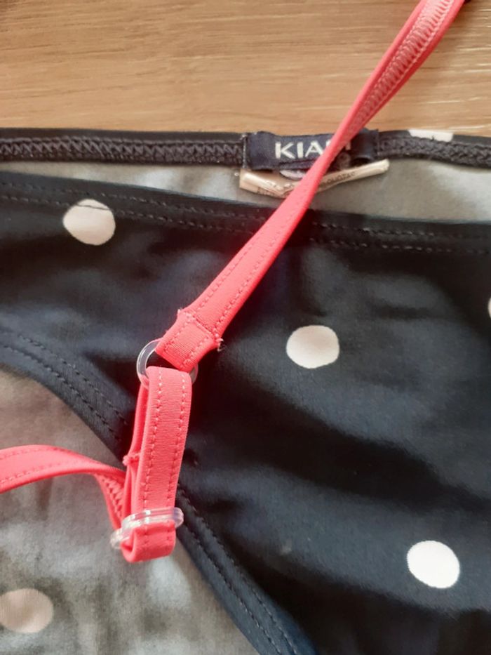 Maillot 2 pièces Kiabi 6/8 ans Très bon état - photo numéro 7