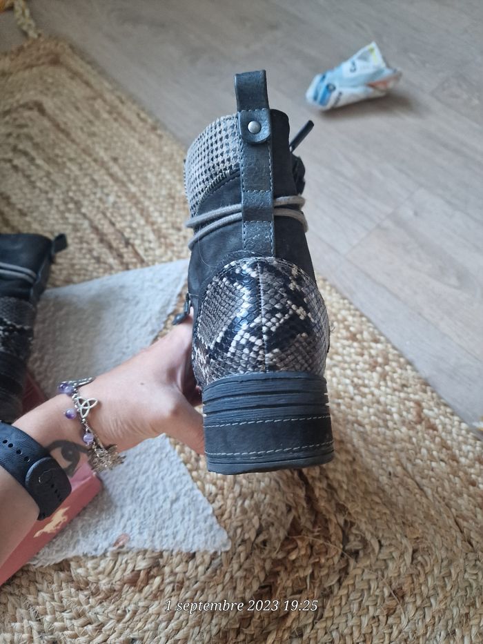 Mustang Hiver Neuve - photo numéro 2