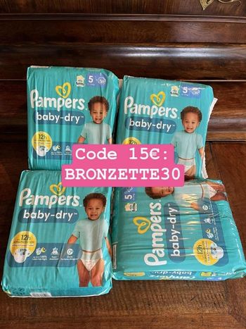 Couche taille 5 Pampers : 156 couches (4*39)