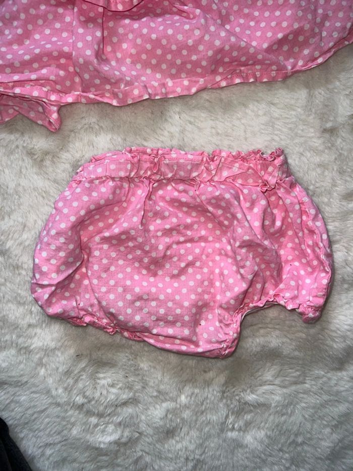 Robe et culotte - photo numéro 2