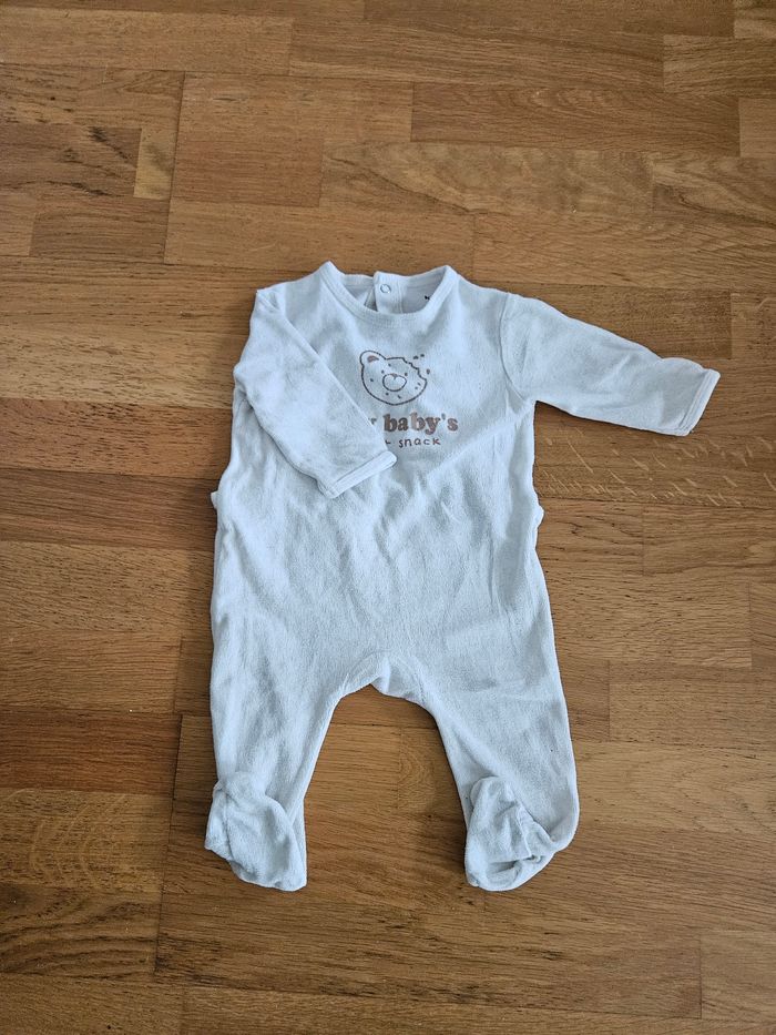 Lot de 6 pyjamas taille 9M - photo numéro 5