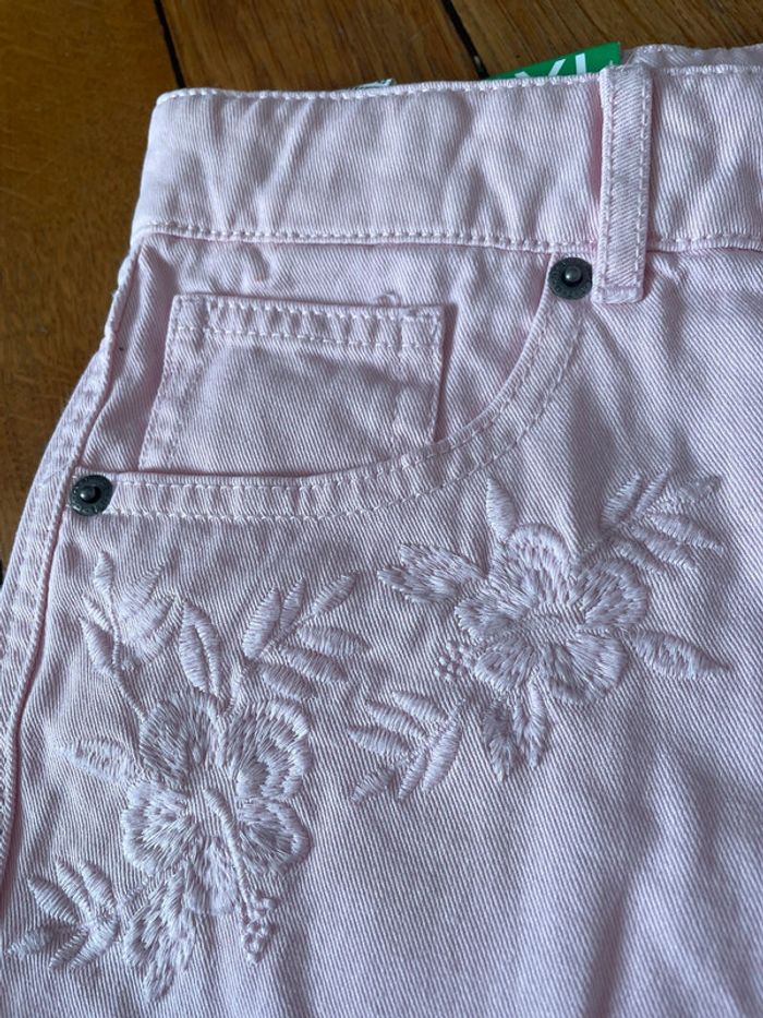 Short rose Benetton - photo numéro 3