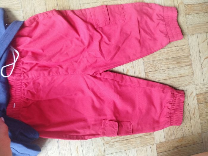 Ensemble haut, pantalon et chaussettes garçon 12 mois Plus collections neuf - photo numéro 4