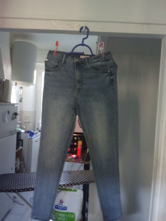 Jean de femme . marque Pimkie taille 40 - photo numéro 8