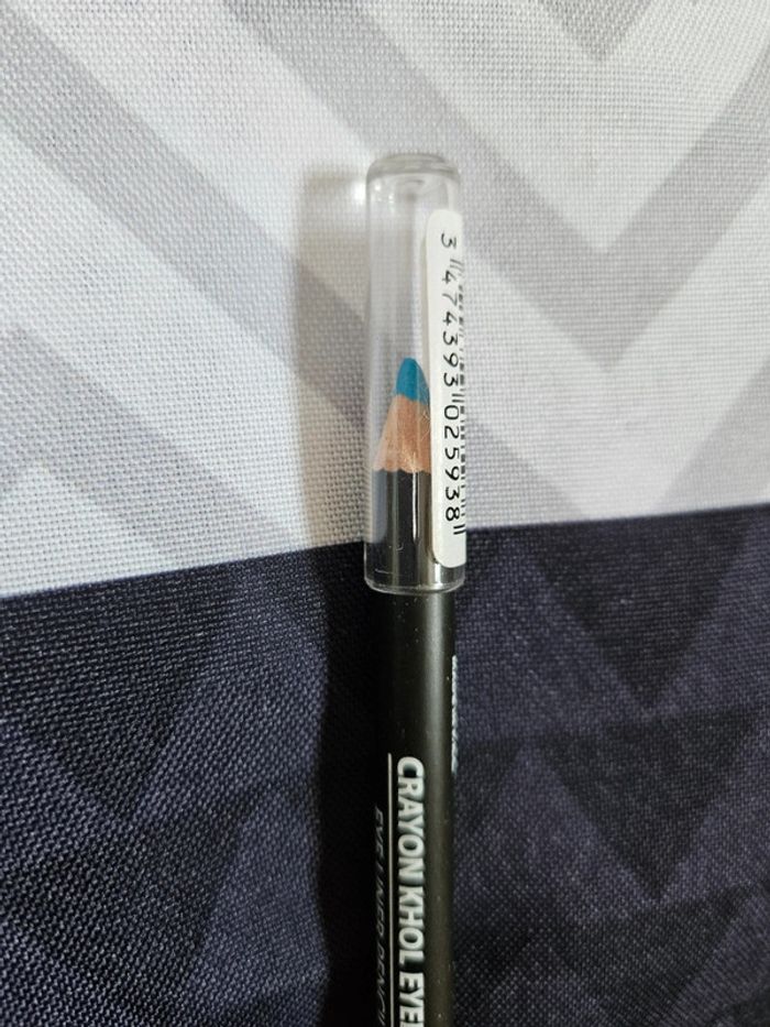 Crayon khôl eyeliner bleu electric neuf - photo numéro 3