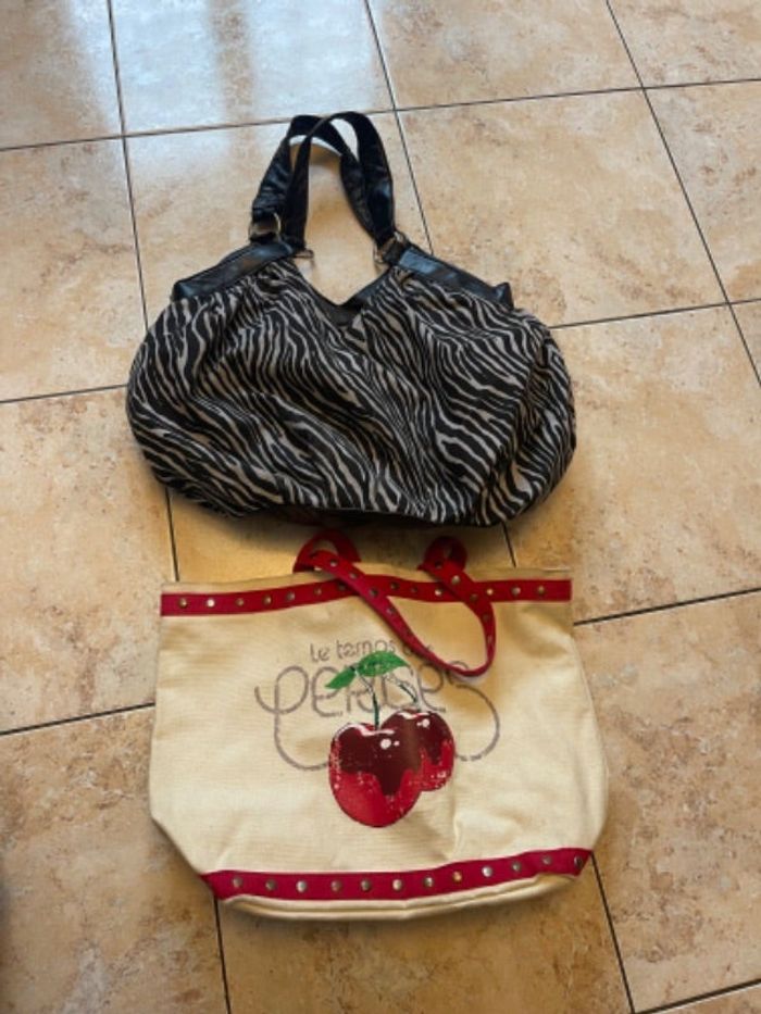 Lot de 2 sacs à mains