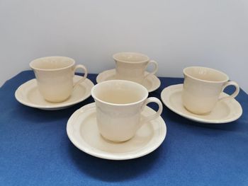 Tasses et sous-tasses écrue - Céramique