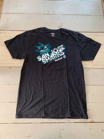 Tee shirt printed unisexe Reebok San José Sharks NHL