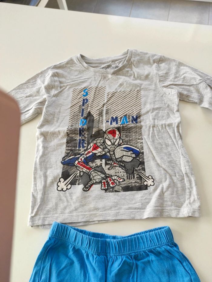 Pyjama - photo numéro 2