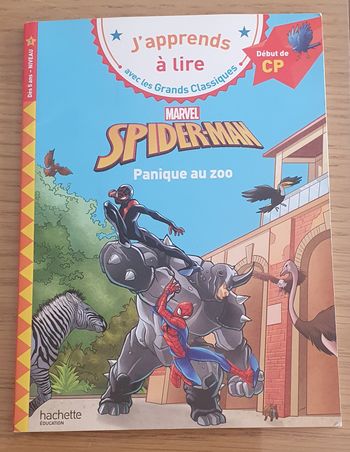 Livre spider man début de CP