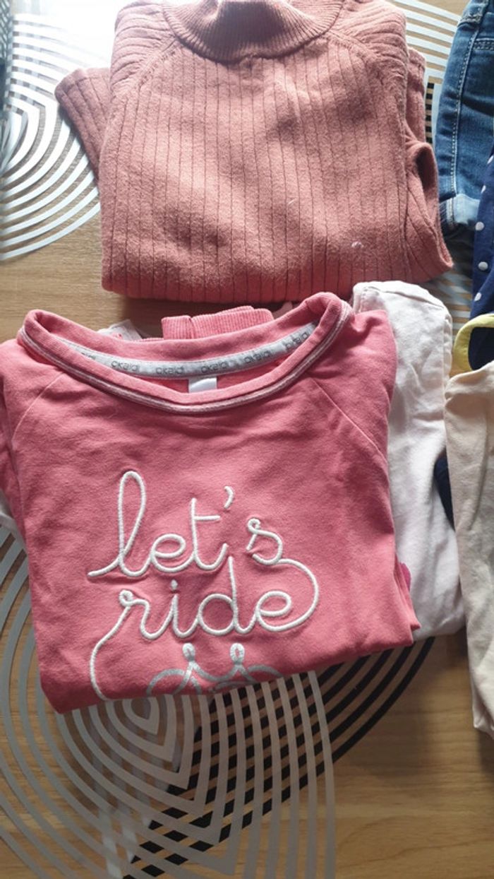 Lot vêtements fille 5 ans - photo numéro 2