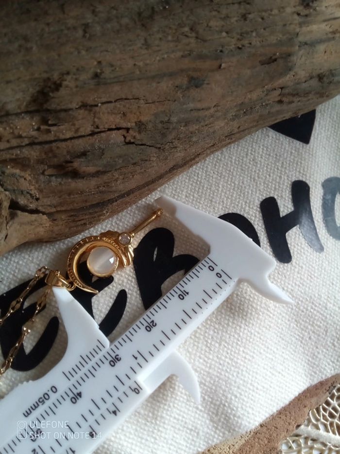 Collier pendentif sceptre lunaire pierre opaline - photo numéro 3