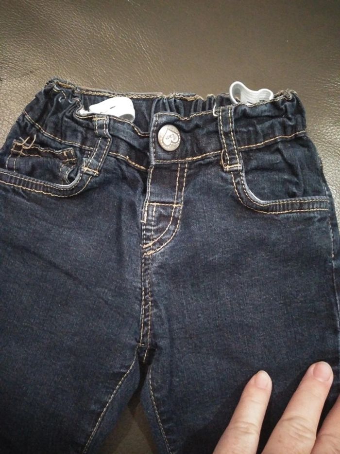 Jeans fille 3 ans - photo numéro 3