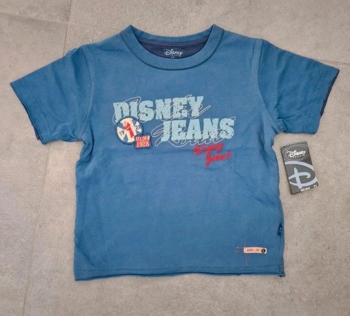 Tee-shirt réversible Disney 3/4 ans neuf avec etiquette