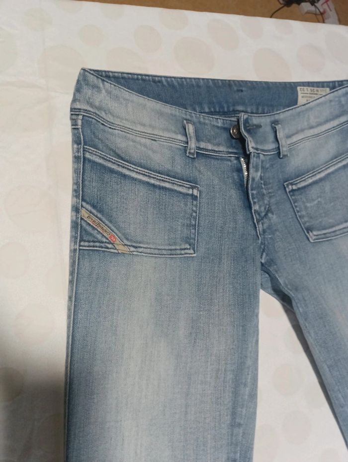 Pantalon jeans court femme Diesel coupe légèrement skinny taille 36/38 - photo numéro 3