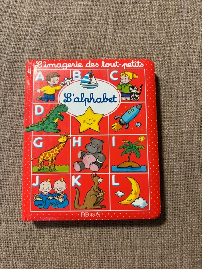 Livre l’imagerie des tout petits l’alphabet
