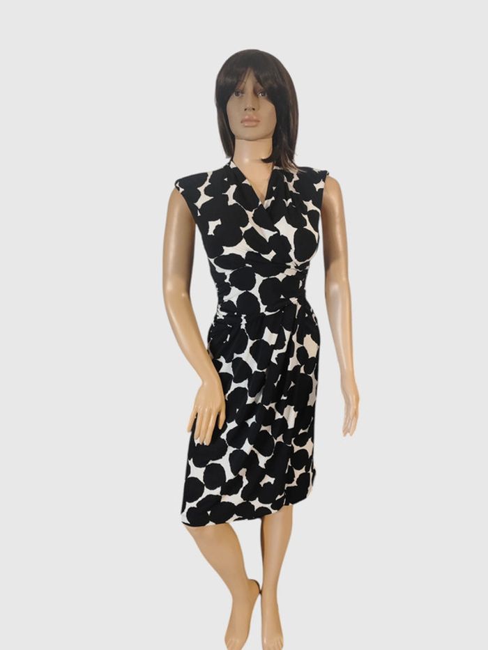 Robe ROMAN Noire, Taille M - Élégance et Confort, Idéale pour Toutes les Occasions ! - photo numéro 2